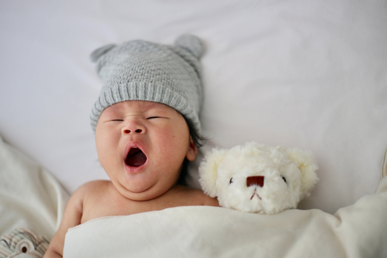 Simple Tricks to Help Your Baby Sleep Better and Longer