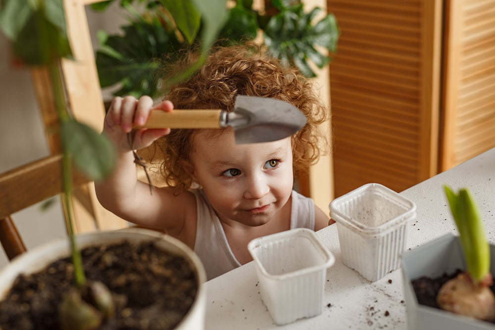 toddler planting