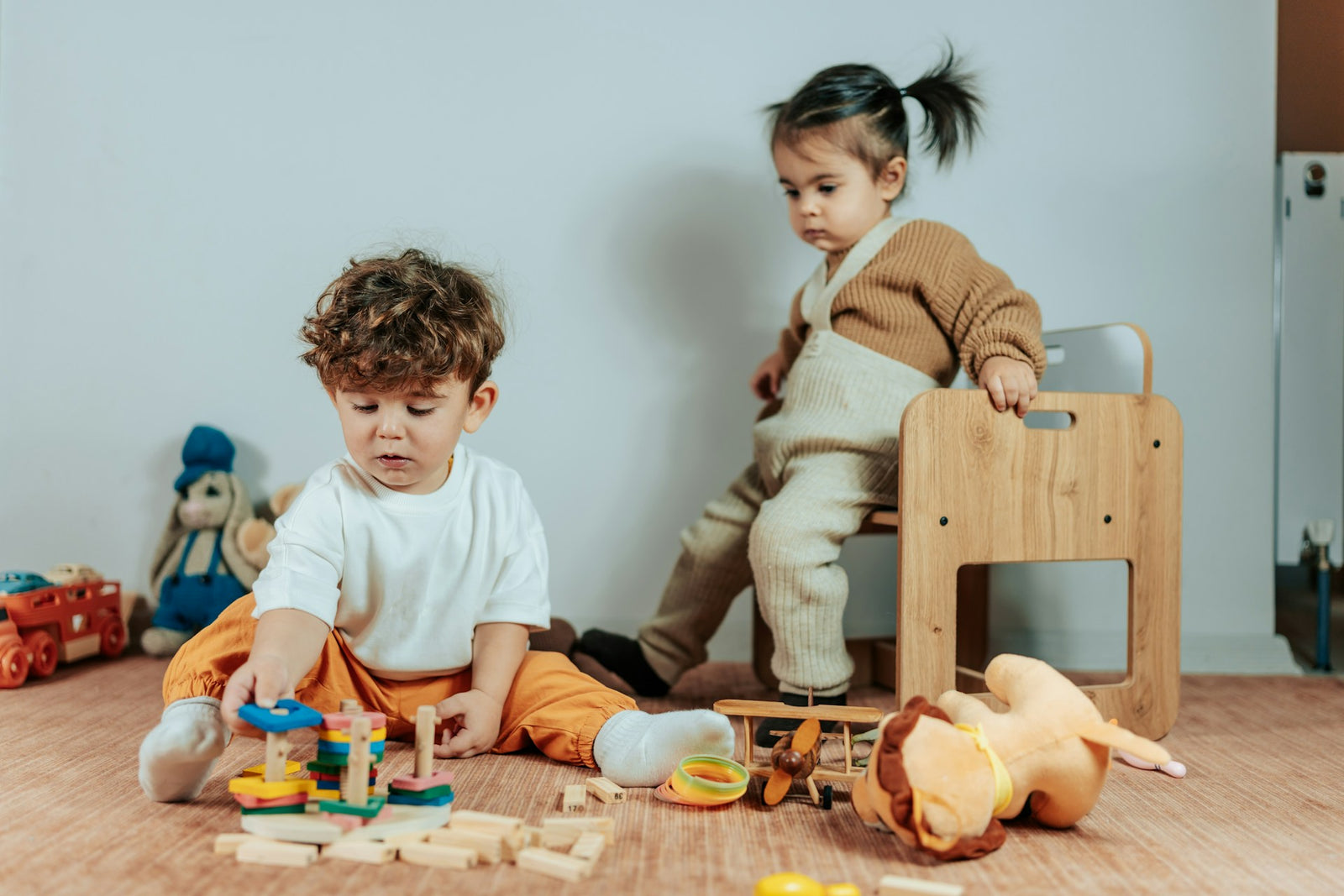 Enhancing Motor Skills in Infants with Montessori Techniques